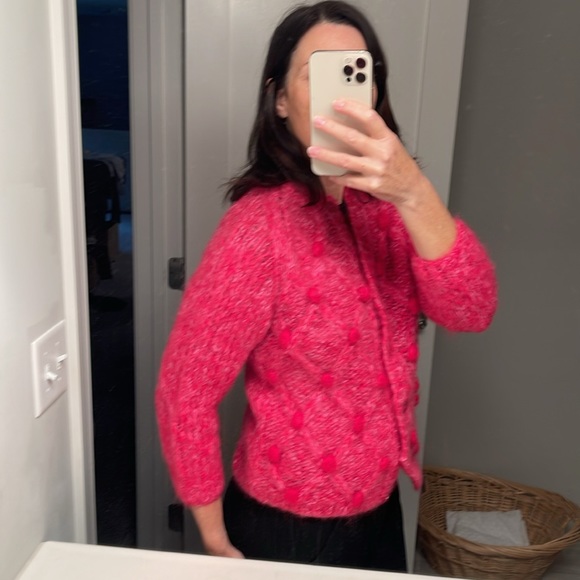 Adorable pink hand knit in Italy cardigan sweater - Picture 7 of 9